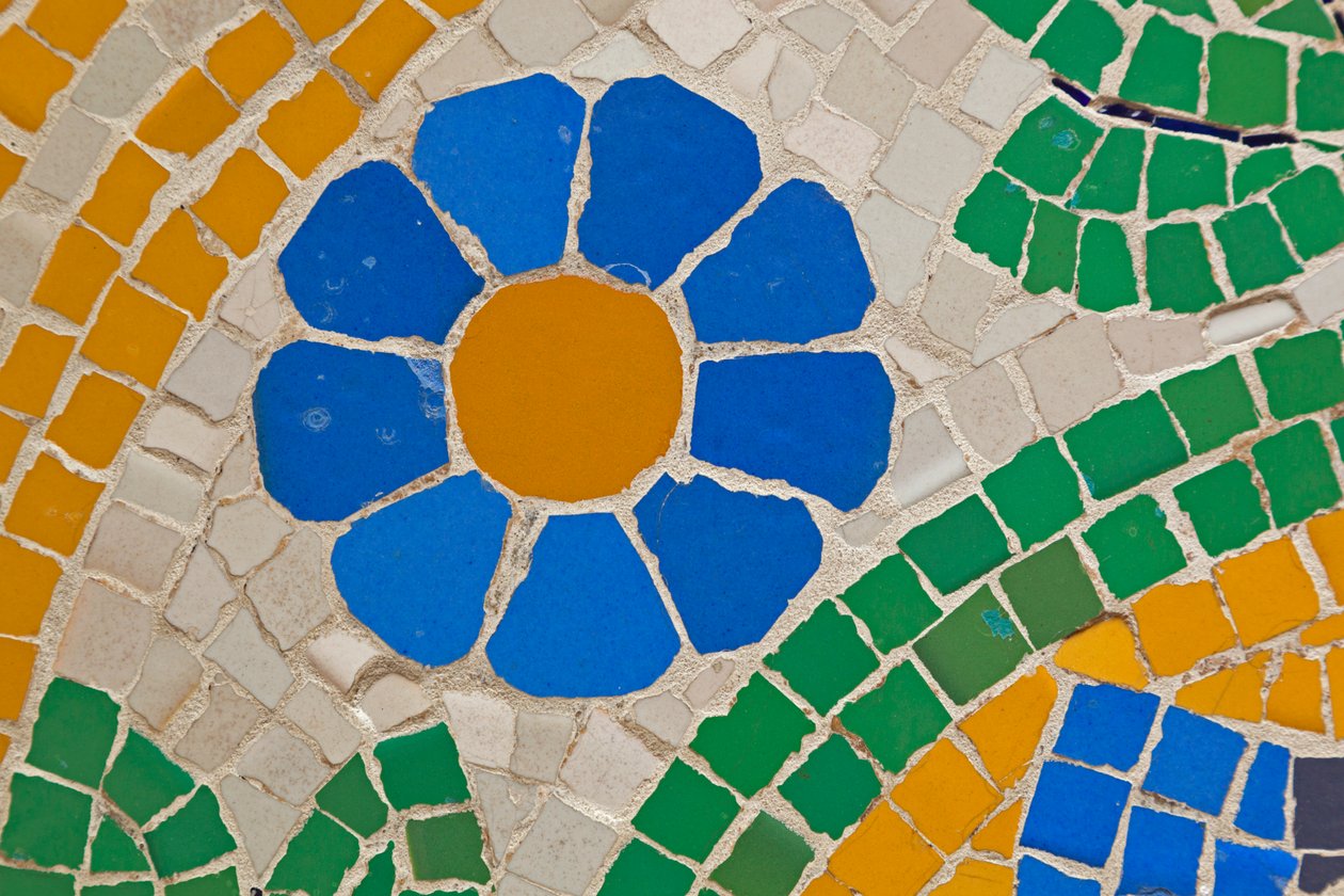 Barcelona, ​​Spanien. Mosaik på fasaden av Palau de la Música Catalana. Modernistisk byggnad av Lluís Domènech i Montaner. Palace of Catalan Music. av Unknown