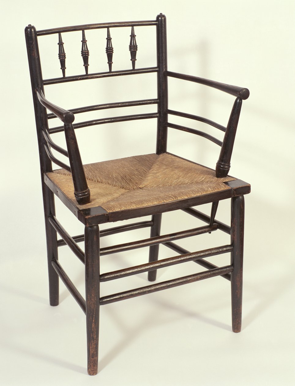 Fåtölj gjord för Morris & Co. c.1864-65 (betsad ask med ryggsits) av English School