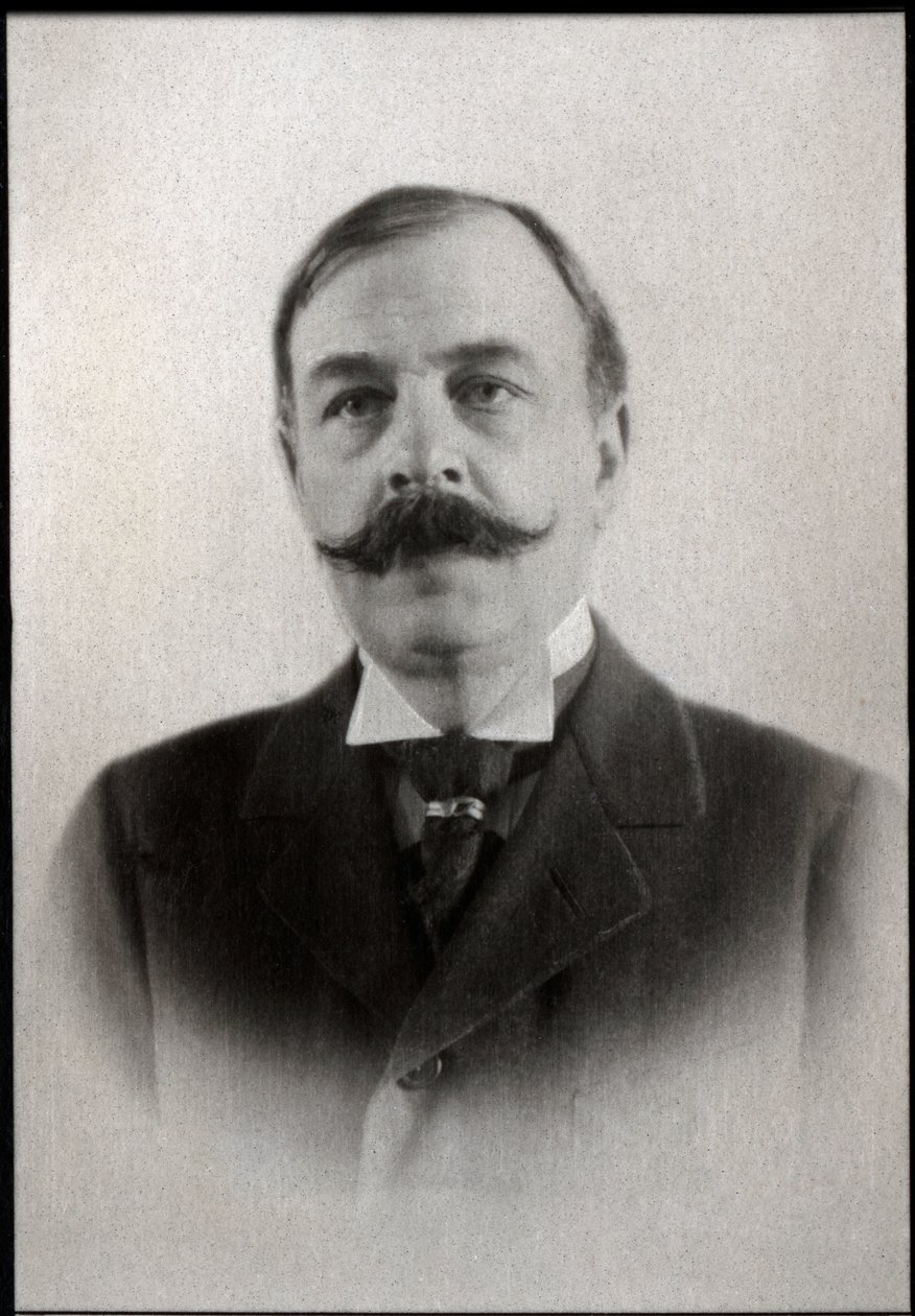 Porträtt av Octave Mirbeau (1848-1917), fransk författare. av French Photographer