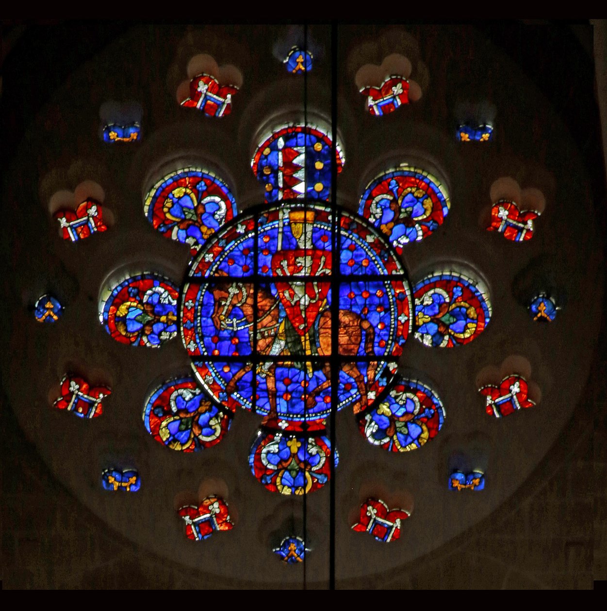 Rosenfönster föreställande Simon de Montfort, Chartres katedral av French School