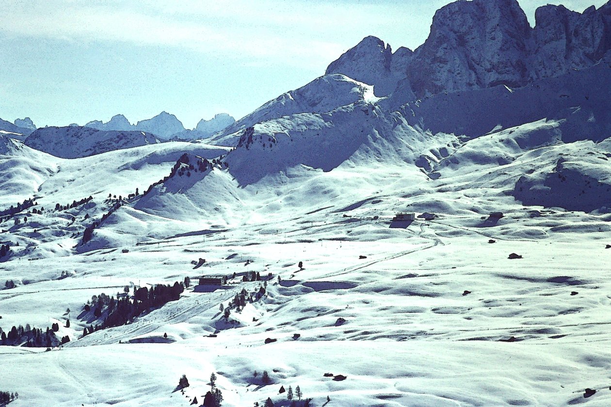 Snöigt landskap av Detlef B. Fischer
