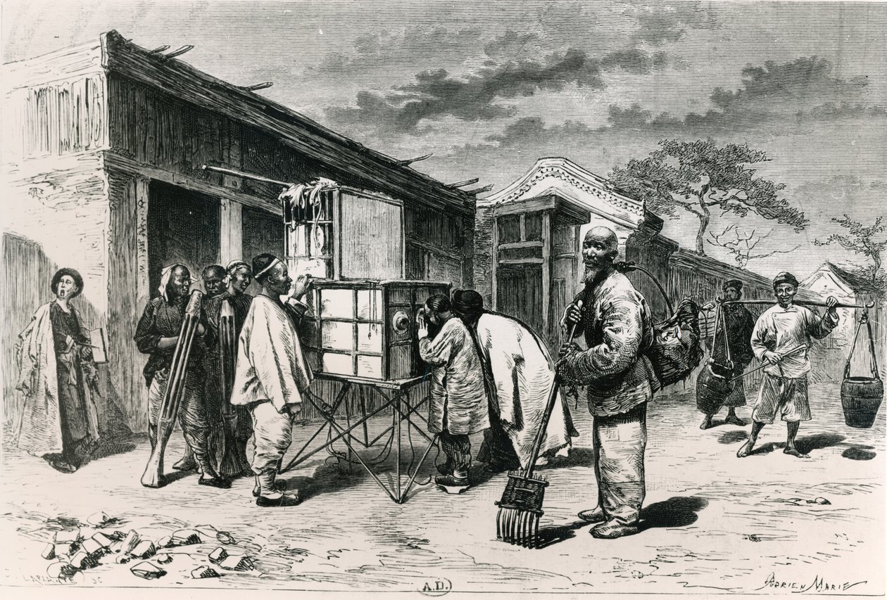 En diorama på en väg i Peking, 1873 av Adrien Emmanuel Marie