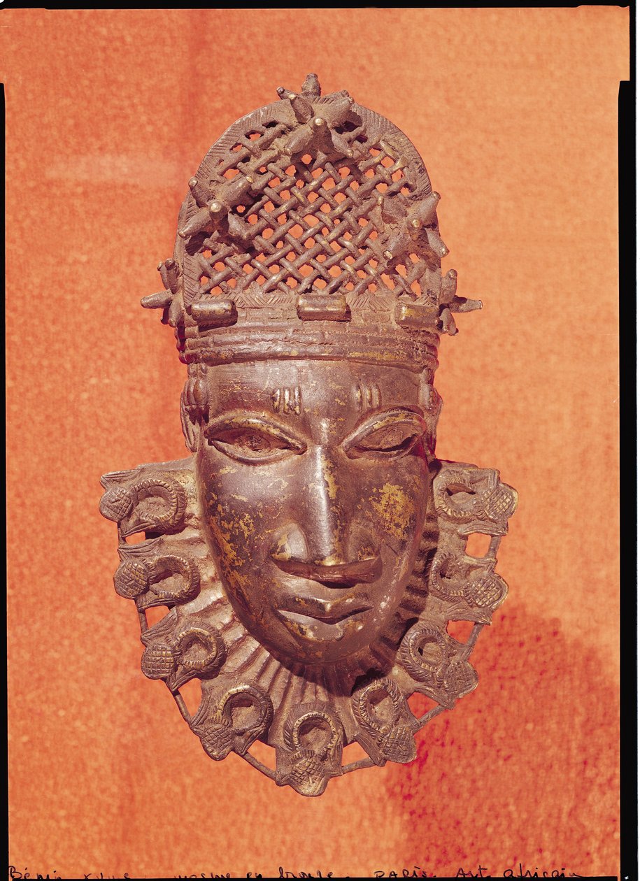 Mask, Benin (brons) av African