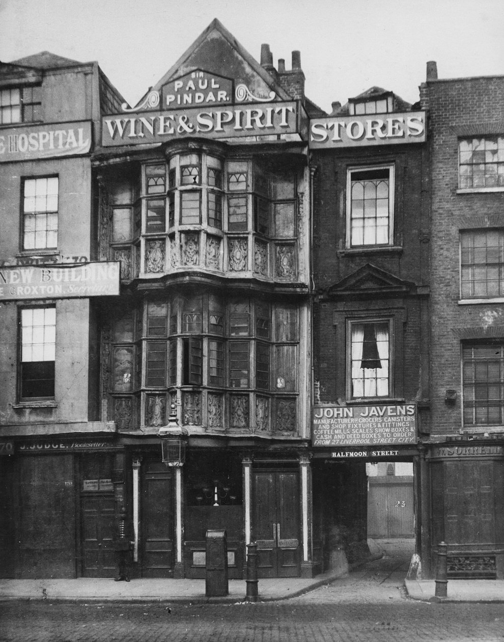 Sir Paul Pindar, Bishopsgate Street, ca 1878 av Alfred and John Bool