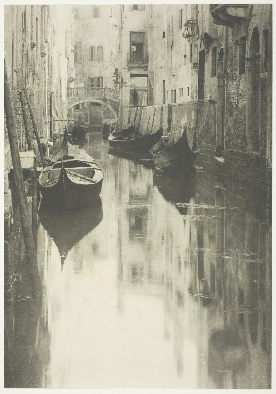 En venetiansk kanal av Alfred Stieglitz