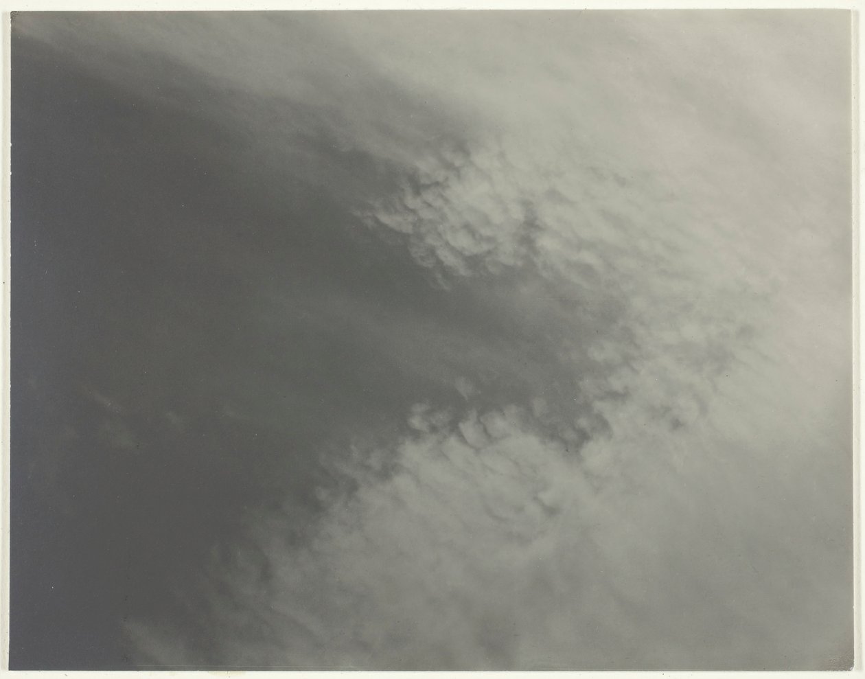 Motsvarande, från Set E Print 1, 1923. av Alfred Stieglitz