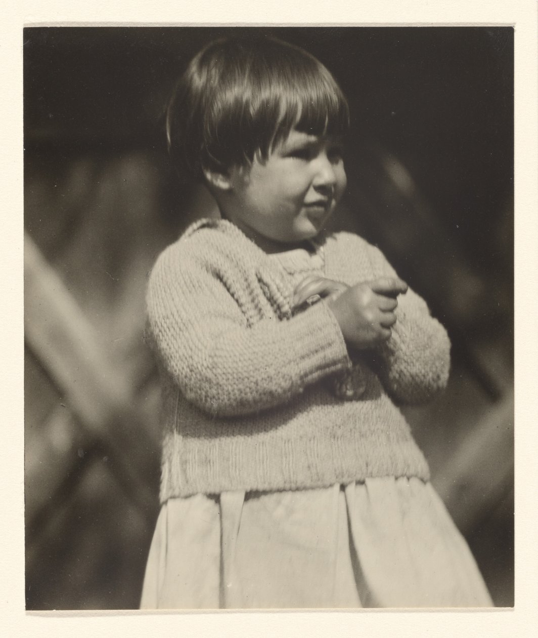 [Yvonne Boursault, Lake George] av Alfred Stieglitz