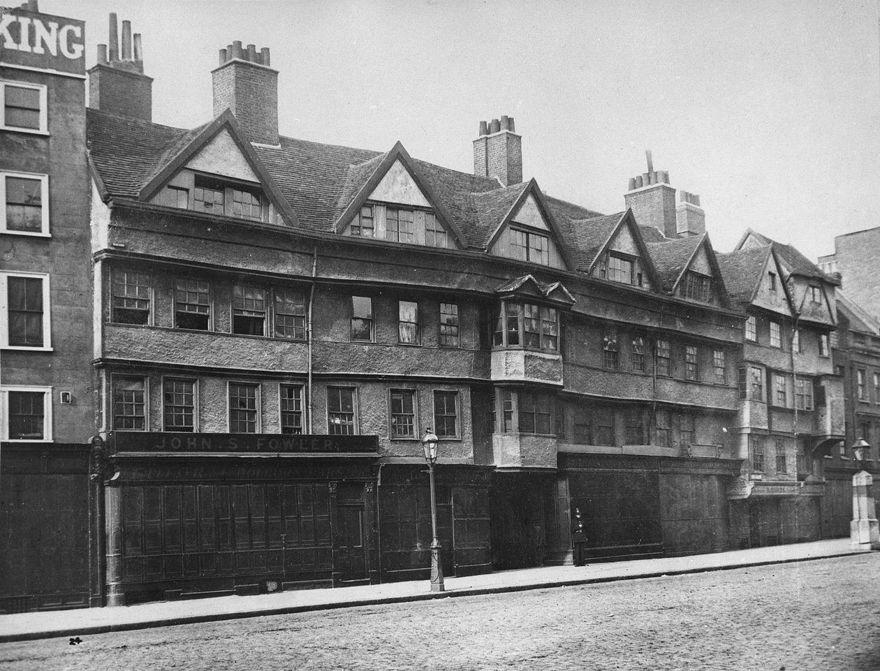 Holborn Bars, omkring 1878 av Alfred and John Bool