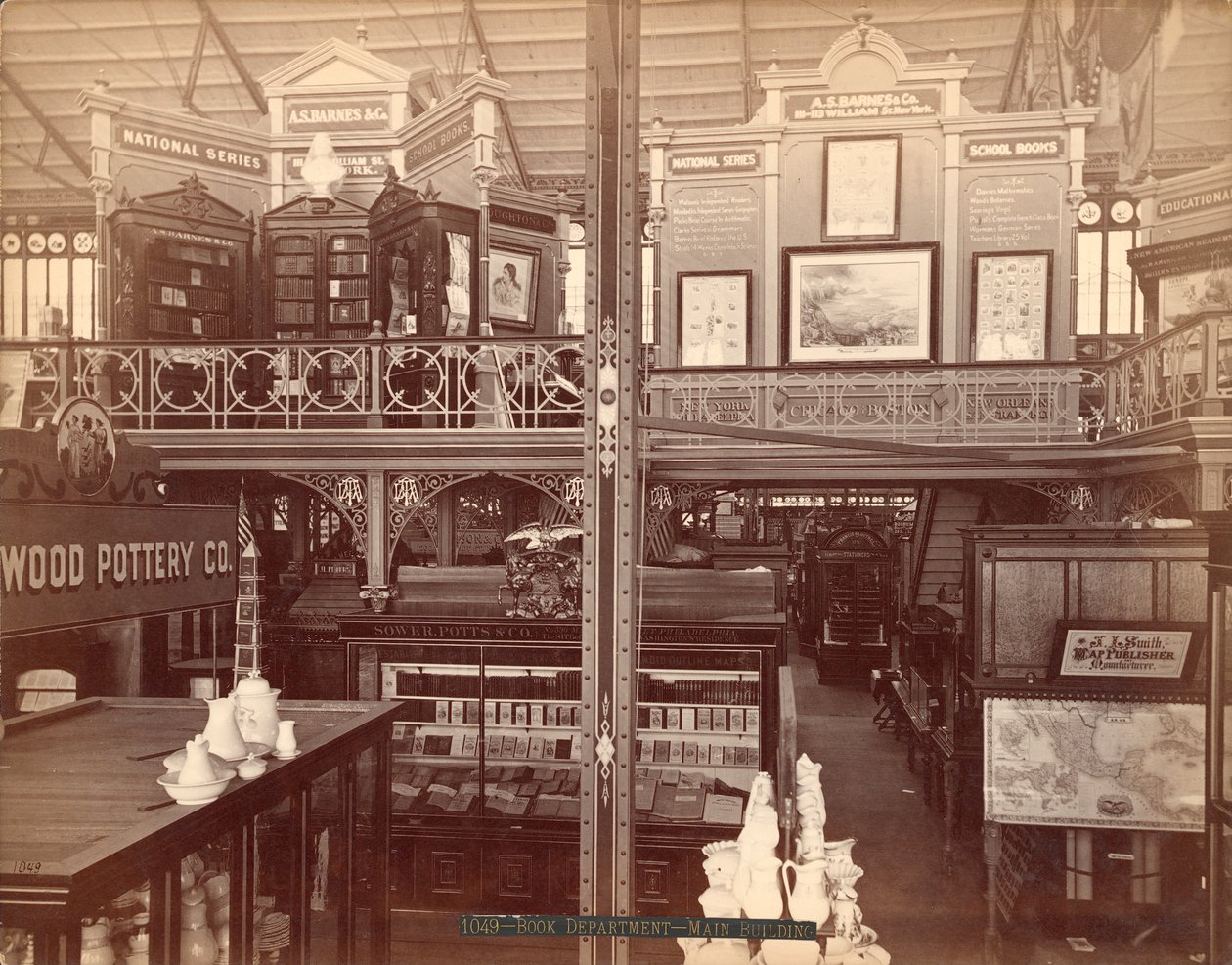 SOM. Barnes und Co.s utställning, 1876 (silveralbumintryck) av American Photographer
