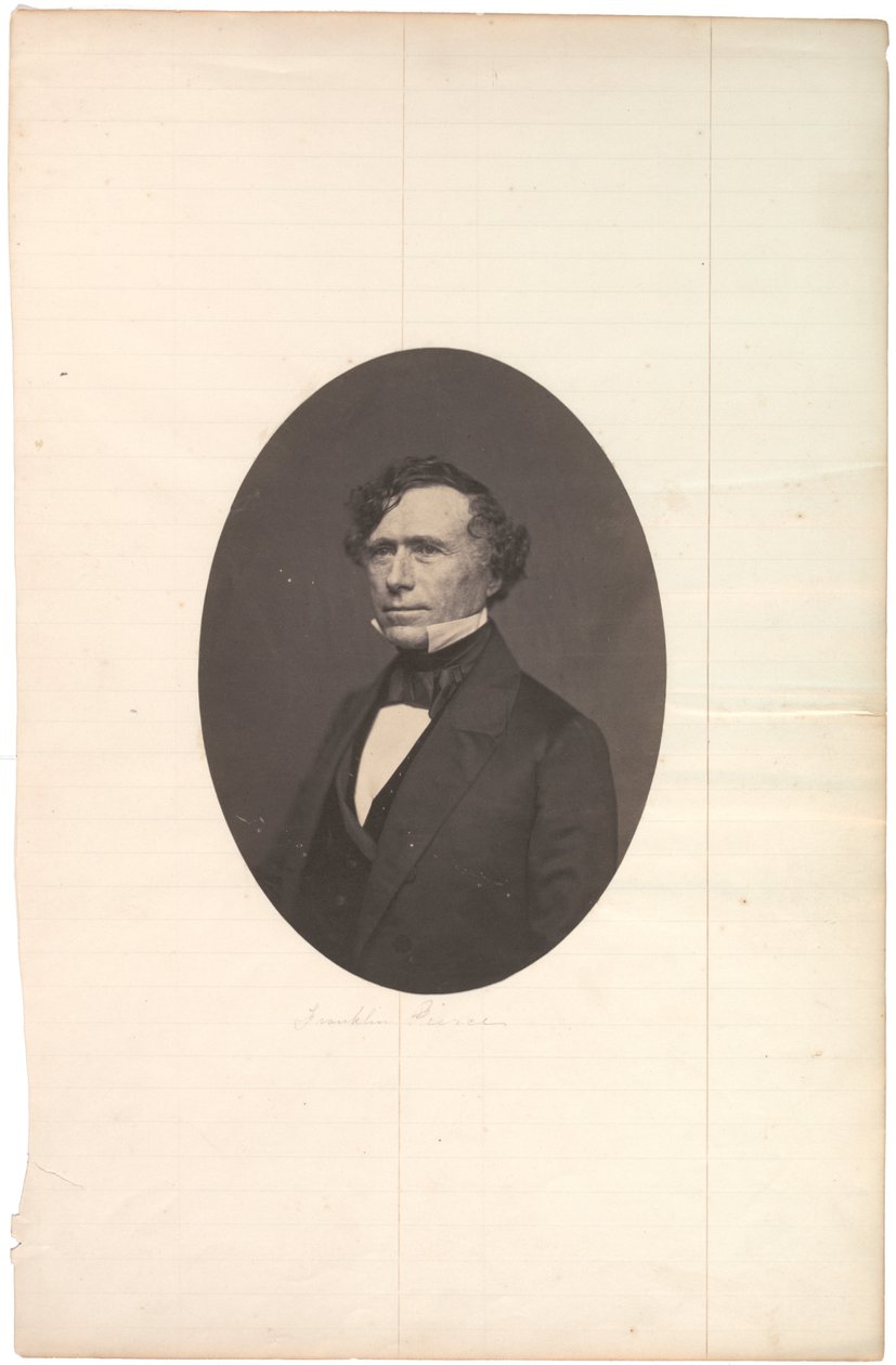 Salttrycksporträtt av Pierce, oval, monterad på fodrat papper, ca 1850 av American Photographer