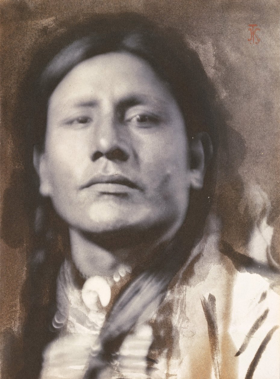 En siouxhövding, c.1898 (platinaprint) av American Photographer