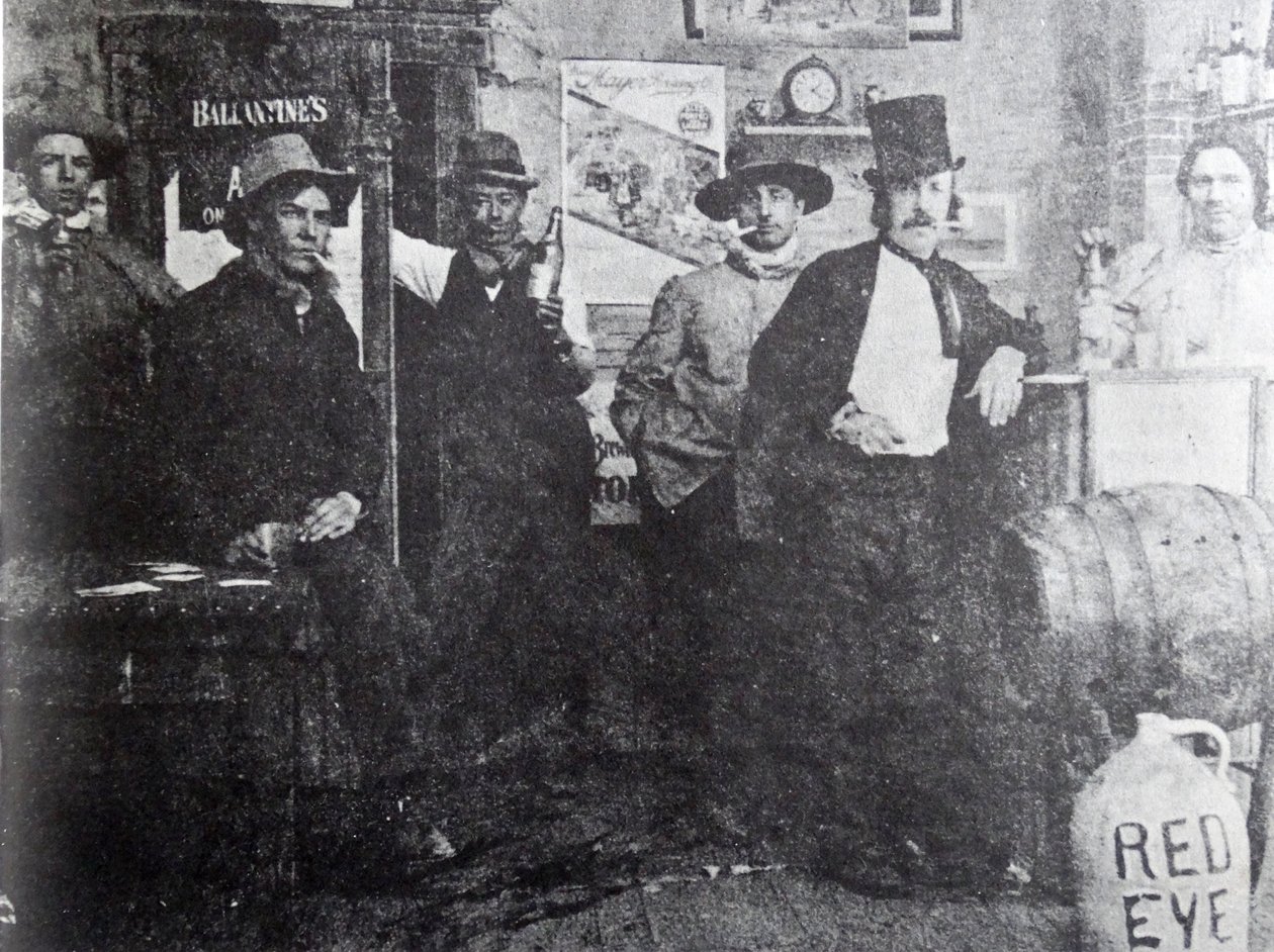Cripple Creek Barroom, 1898 av American Photographer