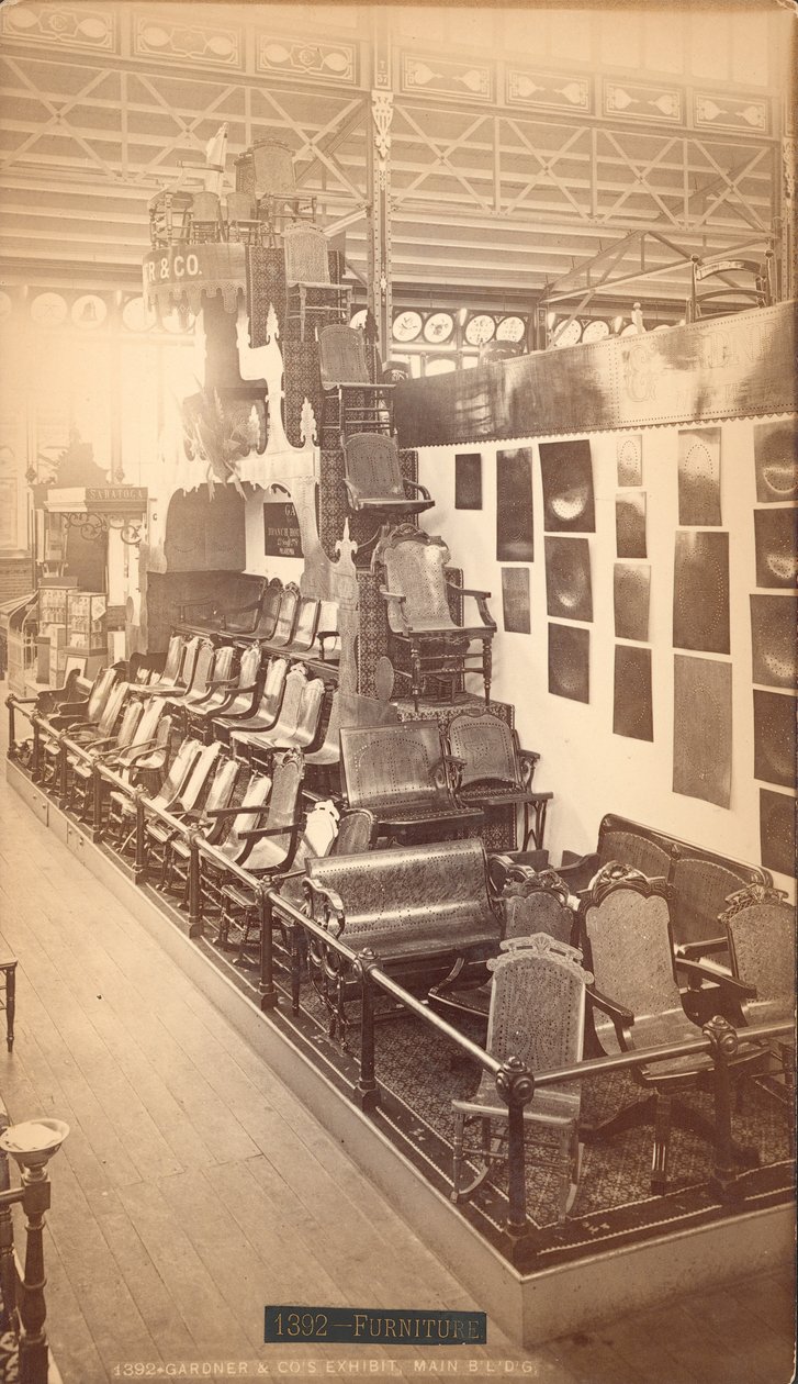 Gardner & Co.s utställning - Huvudbyggnaden, Centennial International Exhibition av American Photographer