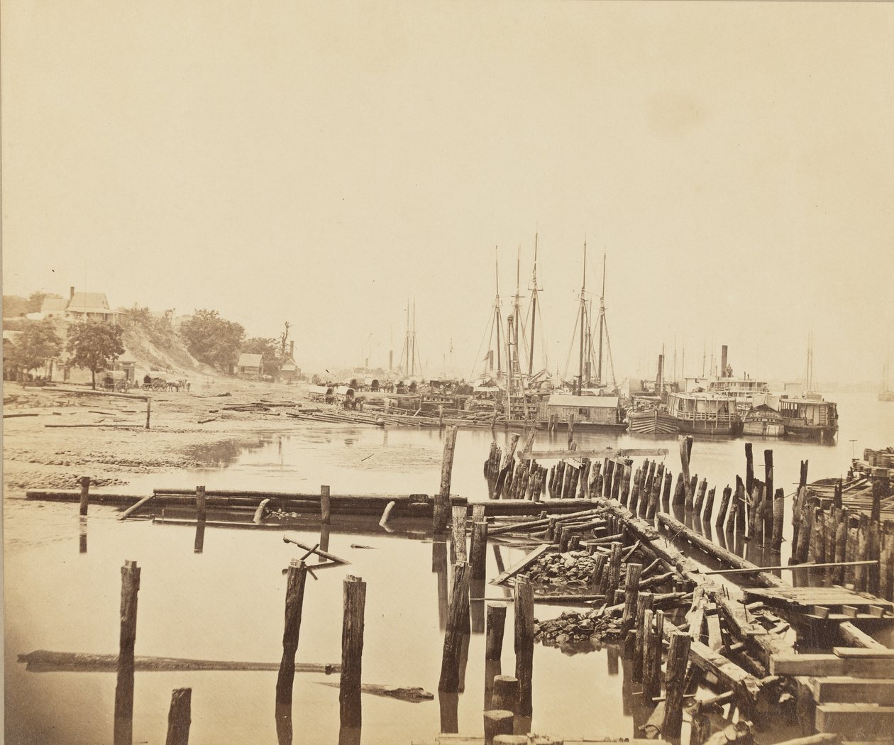 City Point, Virginia, ca 1861-1865 (albumintryck) av Andrew Joseph Russell