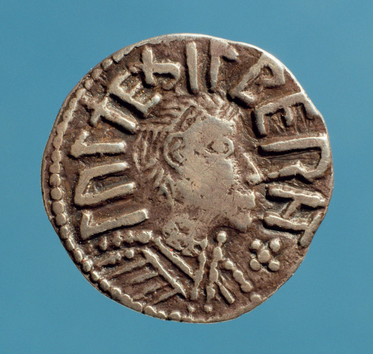 Penny (framsidan) av Aethelberht (d.794) anglosaxisk kung av East Anglia. (silver) av Anglo Saxon