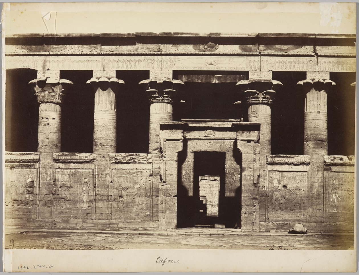 Edfu, Egypten av Antonio Beato