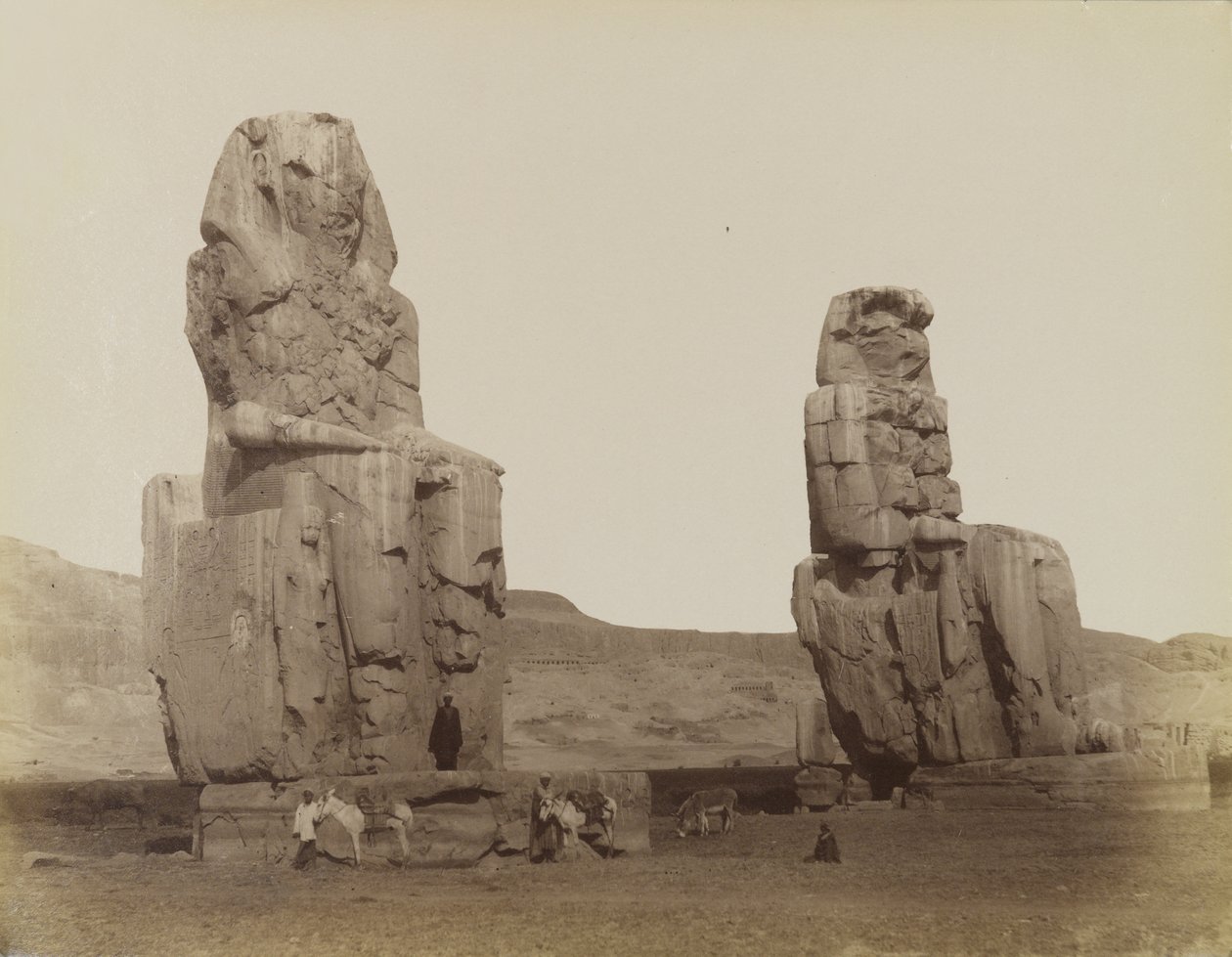 Kolosserna av Memnon av Antonio Beato