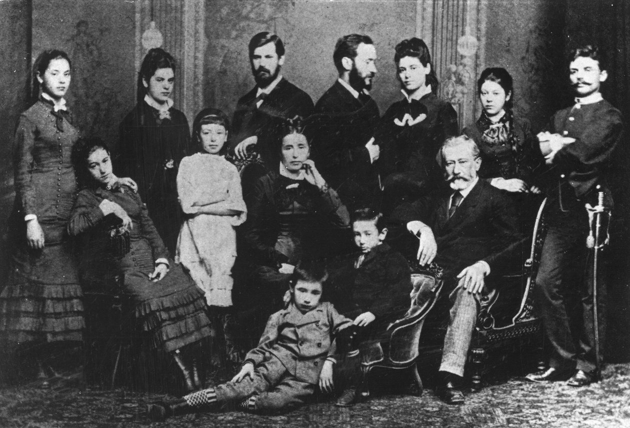 The Freud Family, ca. 1876 swed av Austrian Photographer