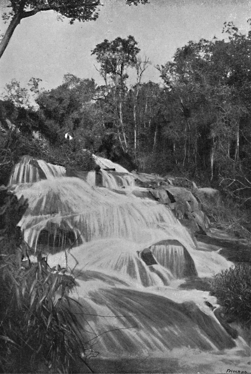 Vattenfall på Rio Dourado Lencoes, 1895 av Axel Frick