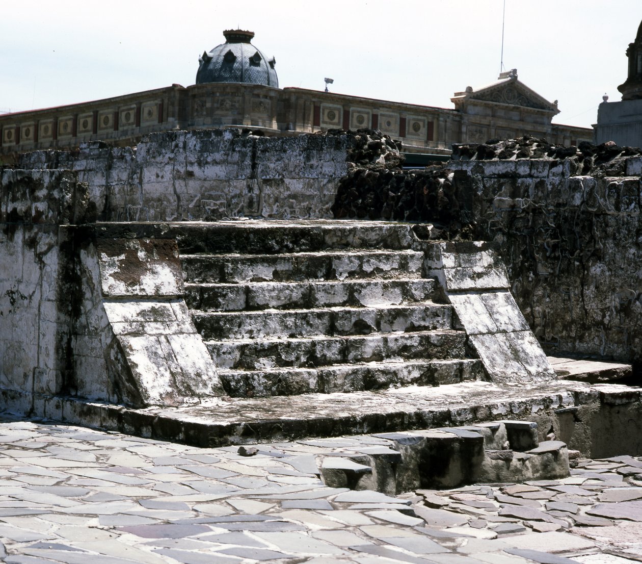 North Patio of Temple A, Templo Mayor, Late Post Classic period av Aztec