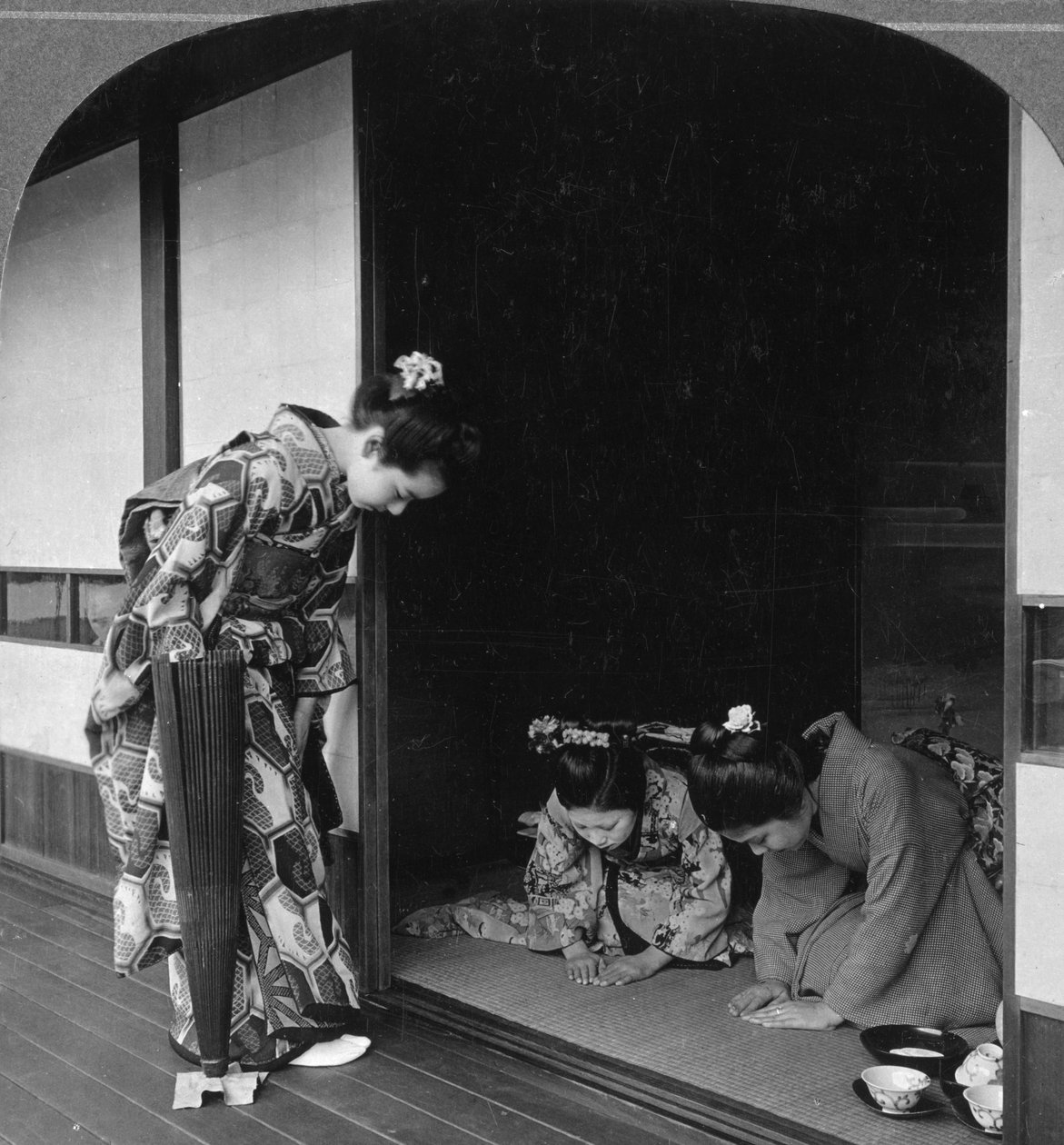 Tre japanska kvinnor, Japan, 1905. av B. L. Singley