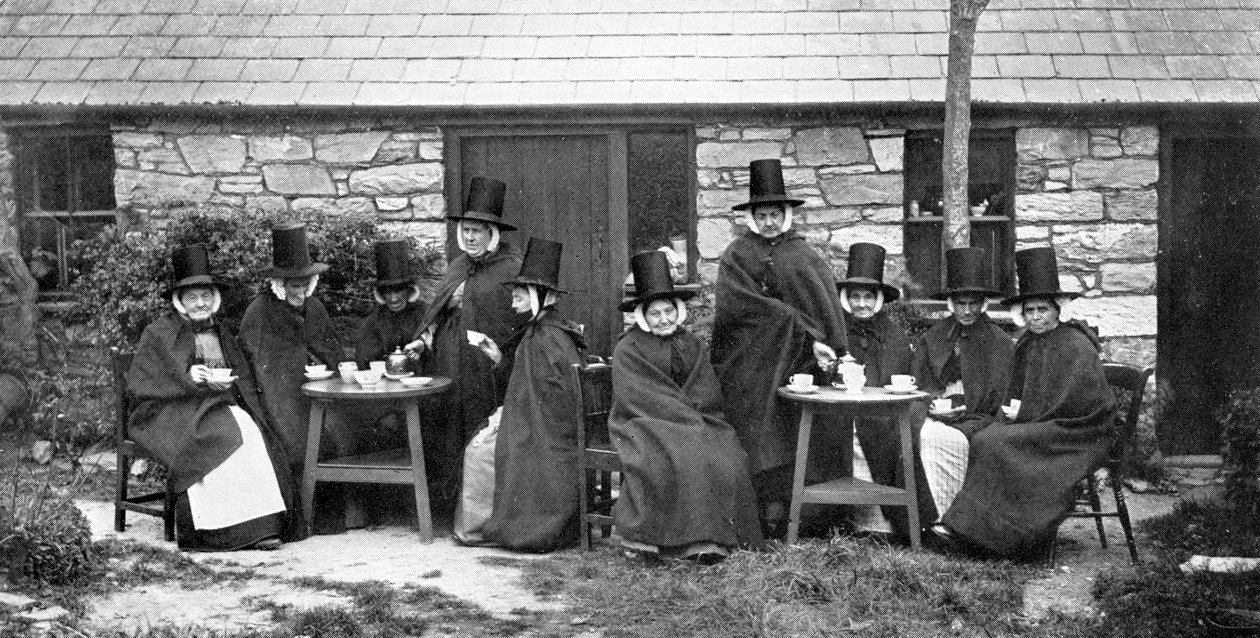 Ett walesiskt teparty, sent 1800-tal av British Photographer