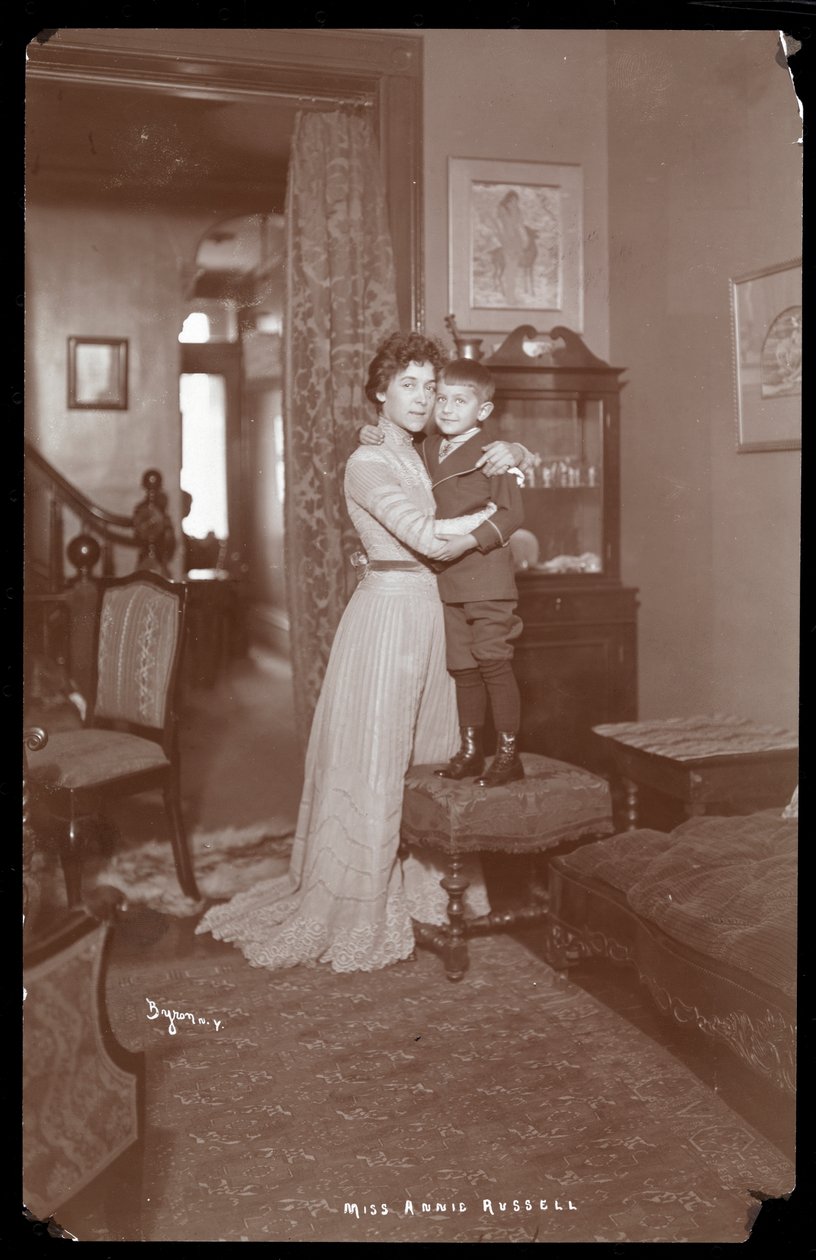 Annie Russell, omkring 1900 av Byron Company
