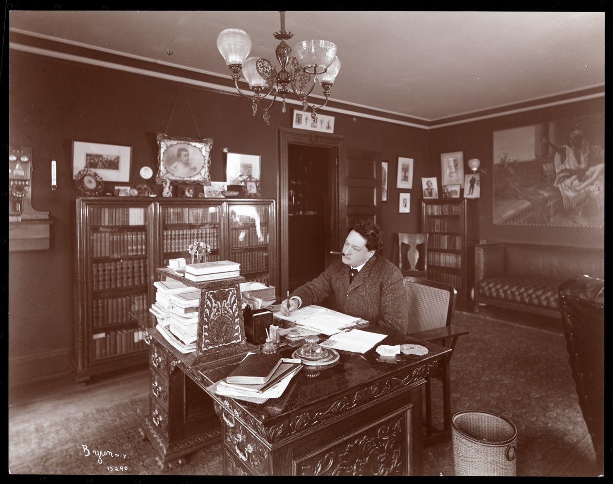 Edgar Smith, 1902-3 (silvergelatintryck) av Byron Company