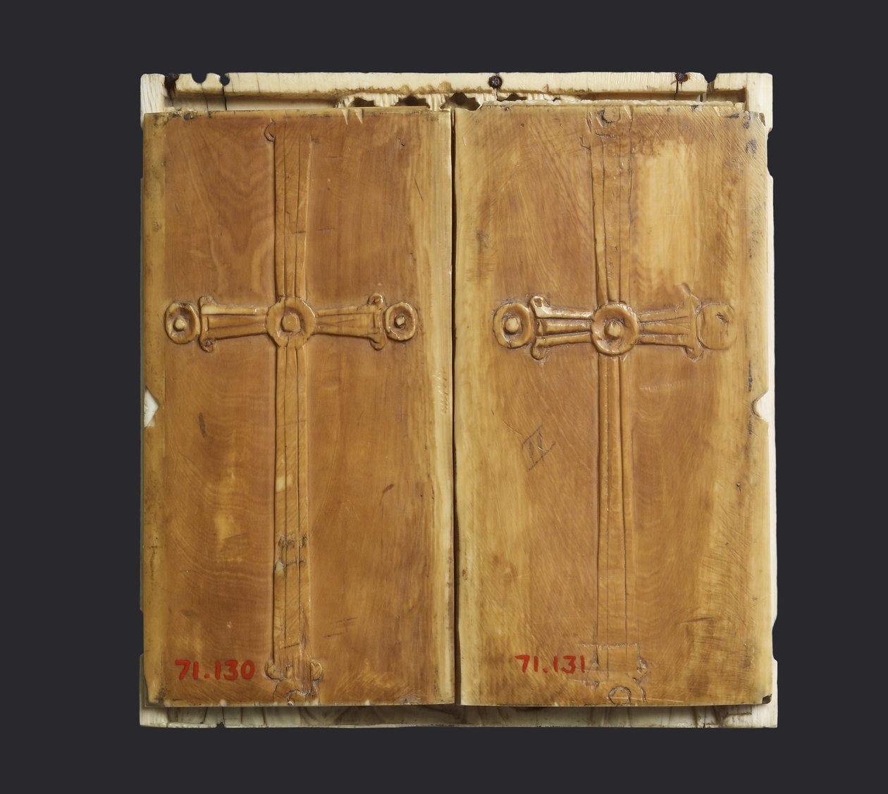 Triptykikon av jungfrun och barnet med helgon (se även 957216-9) av Byzantine