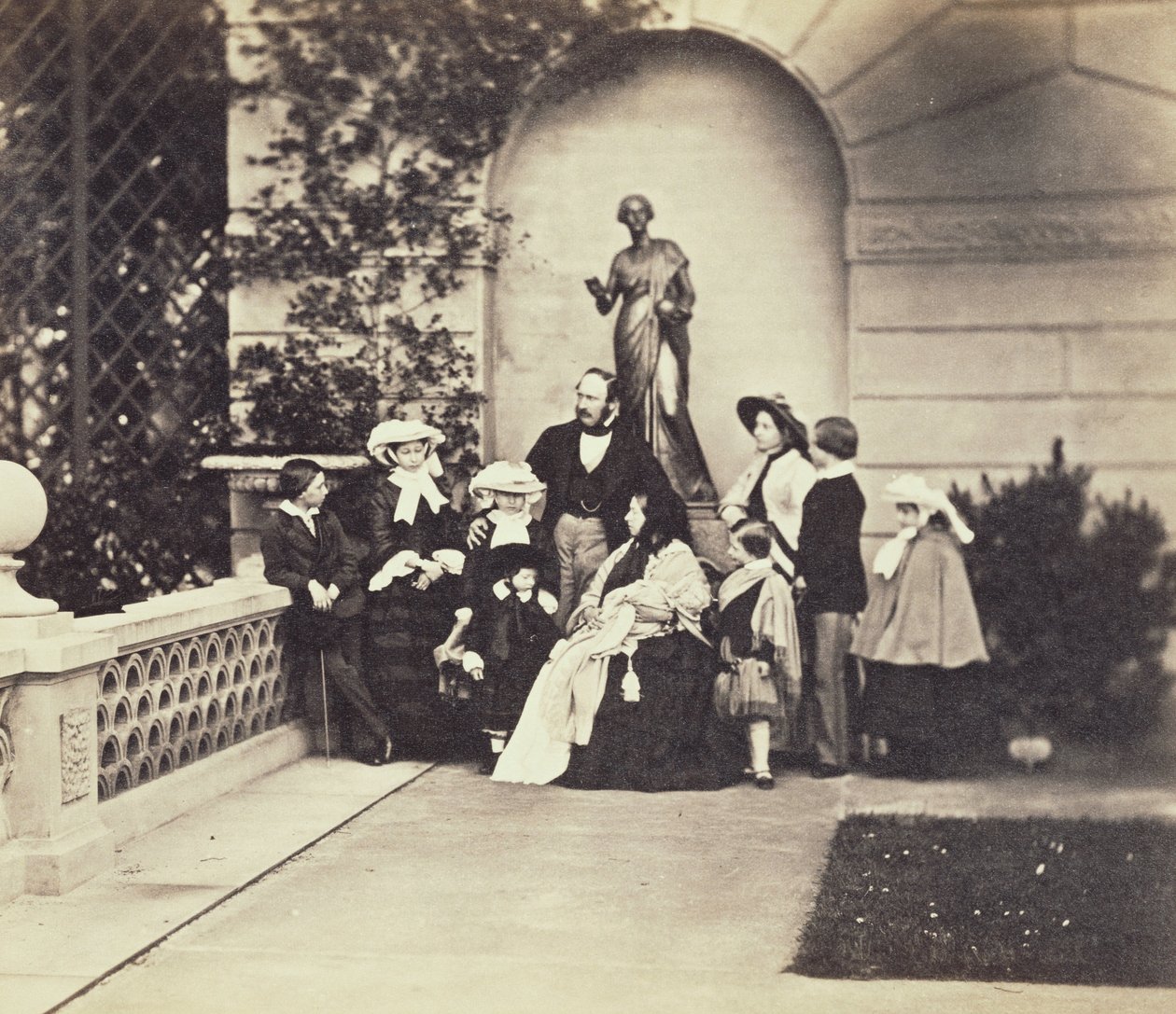 Kungafamiljen, Osborne av Caldesi and Montecchi