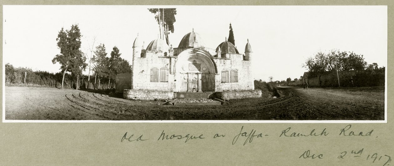 Gammal moské på Ramleh Road, Jaffa, 2 december 1917 av Capt. Arthur Rhodes