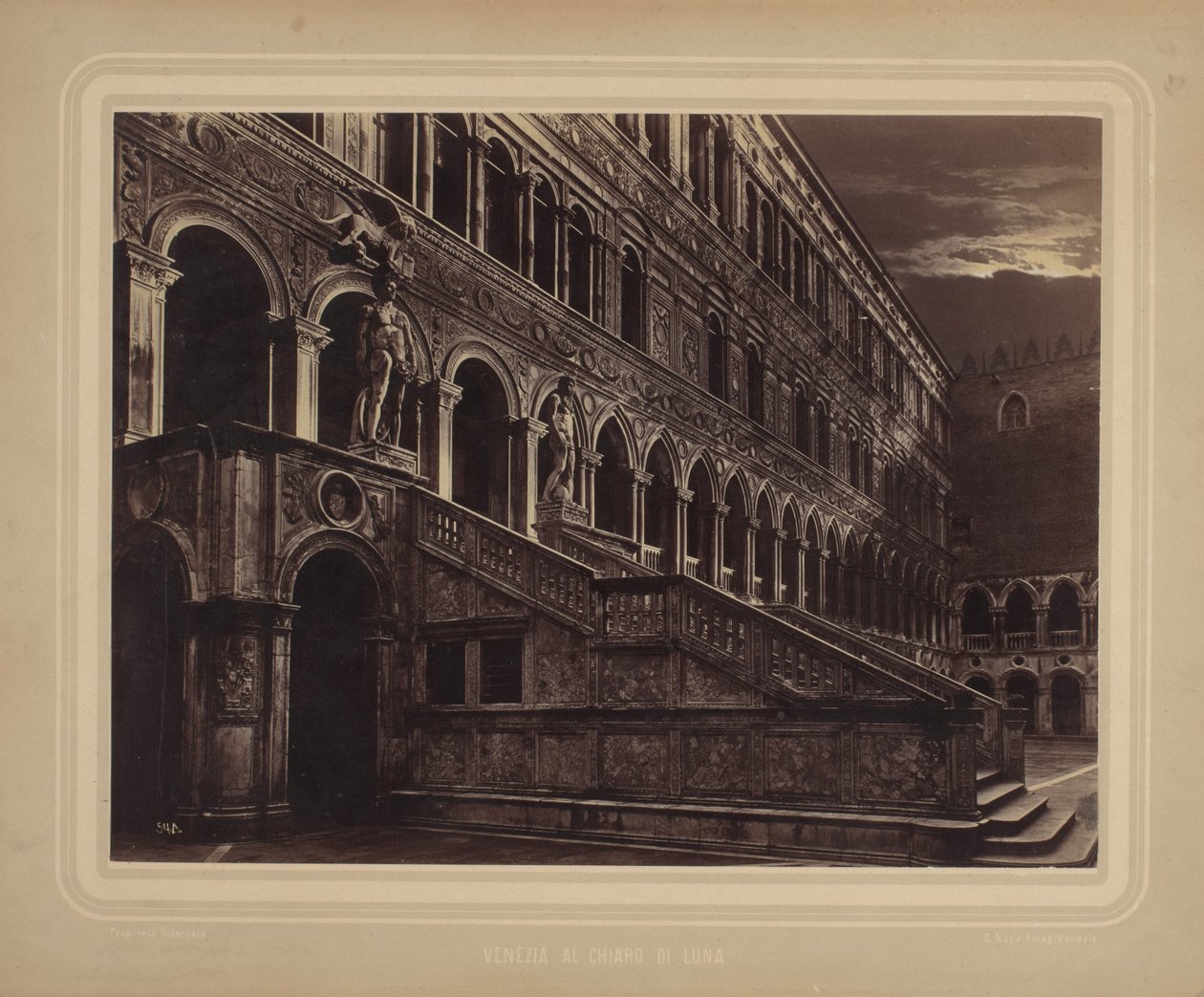Venedig vid månsken av Carlo Naya