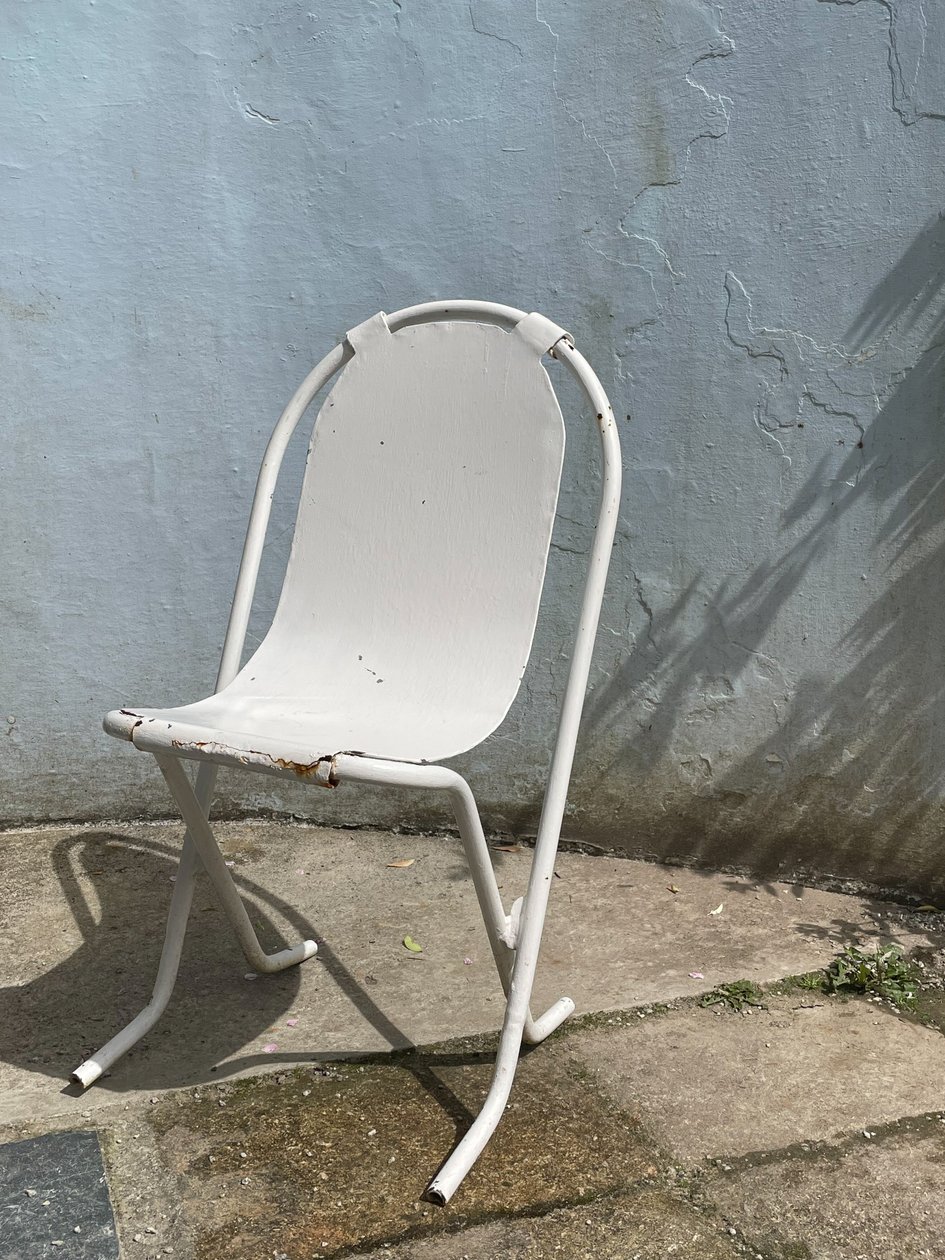 Komposition - Flesh, 2023 (foto) av Cécile Jamet