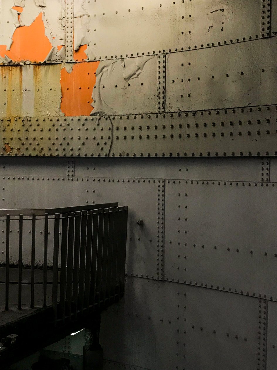Komposition - Metro, 2019 (foto) av Cécile Jamet