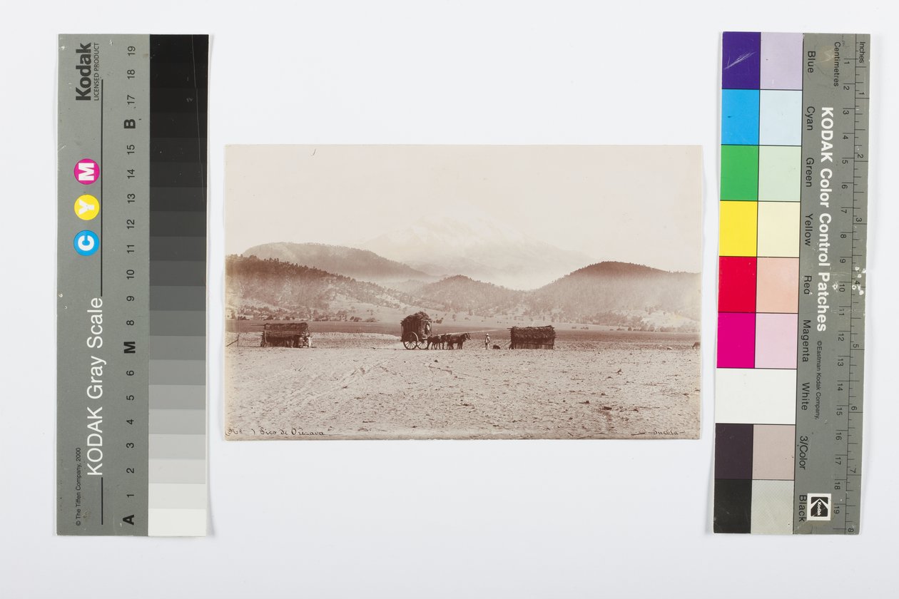 Mountainous Vista, Sacromonte, ca 1900 (albumintryck) av Charles Burlingame Waite
