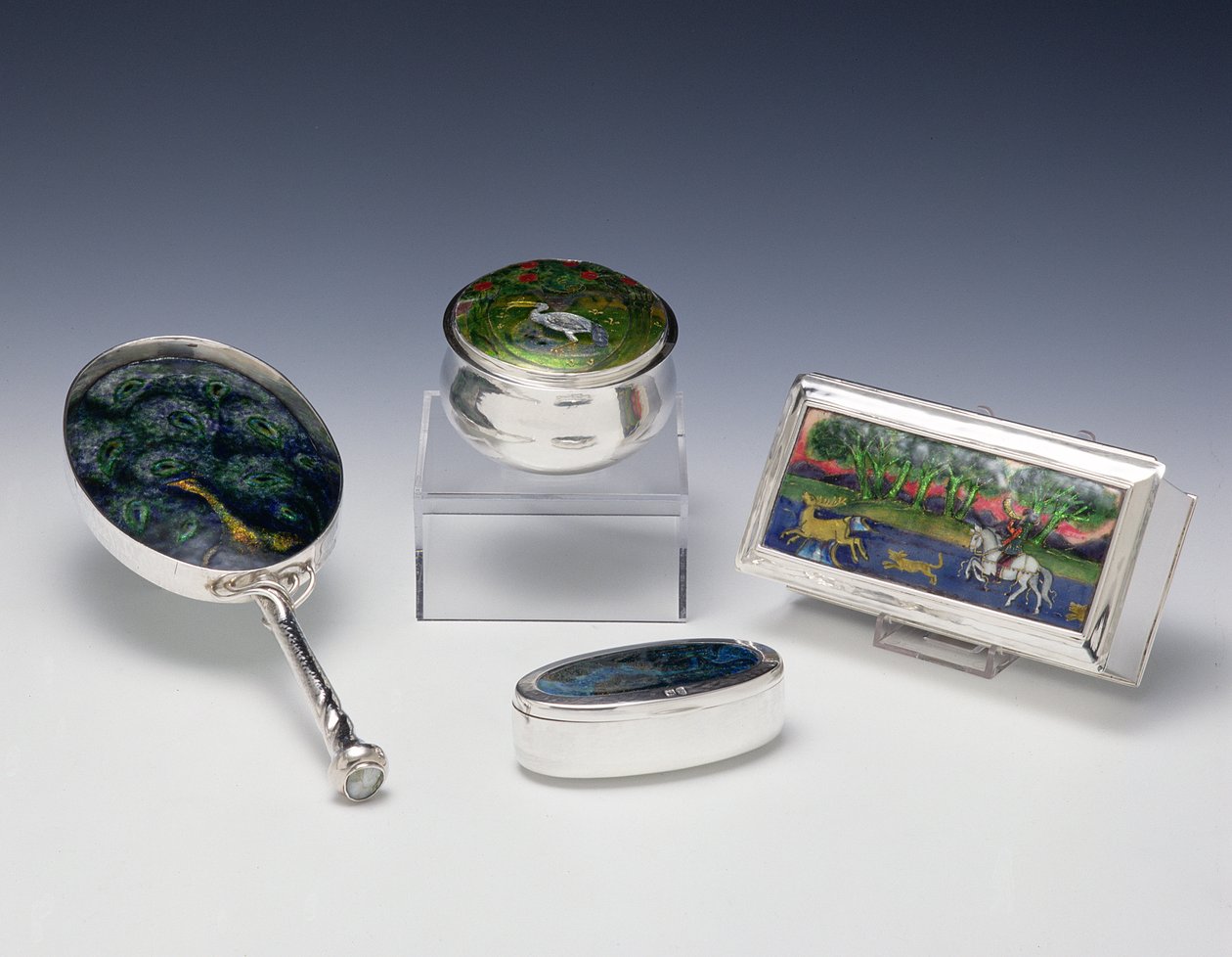 Emaljerat silverarbete, 1901-03 av Charles Robert Ashbee