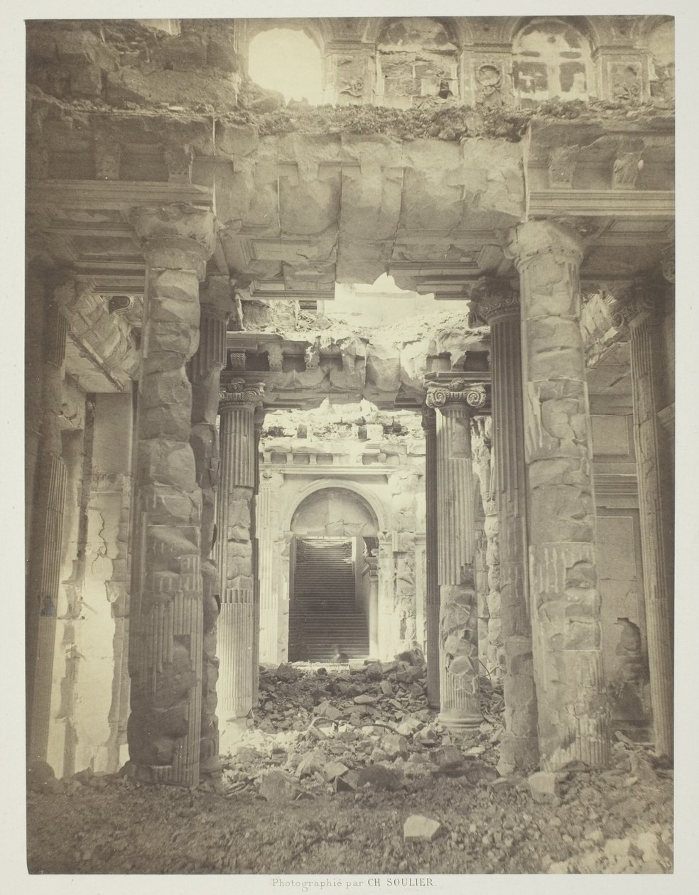 Paris Fire (The Grand Staircase Entrance) av Charles Soulier