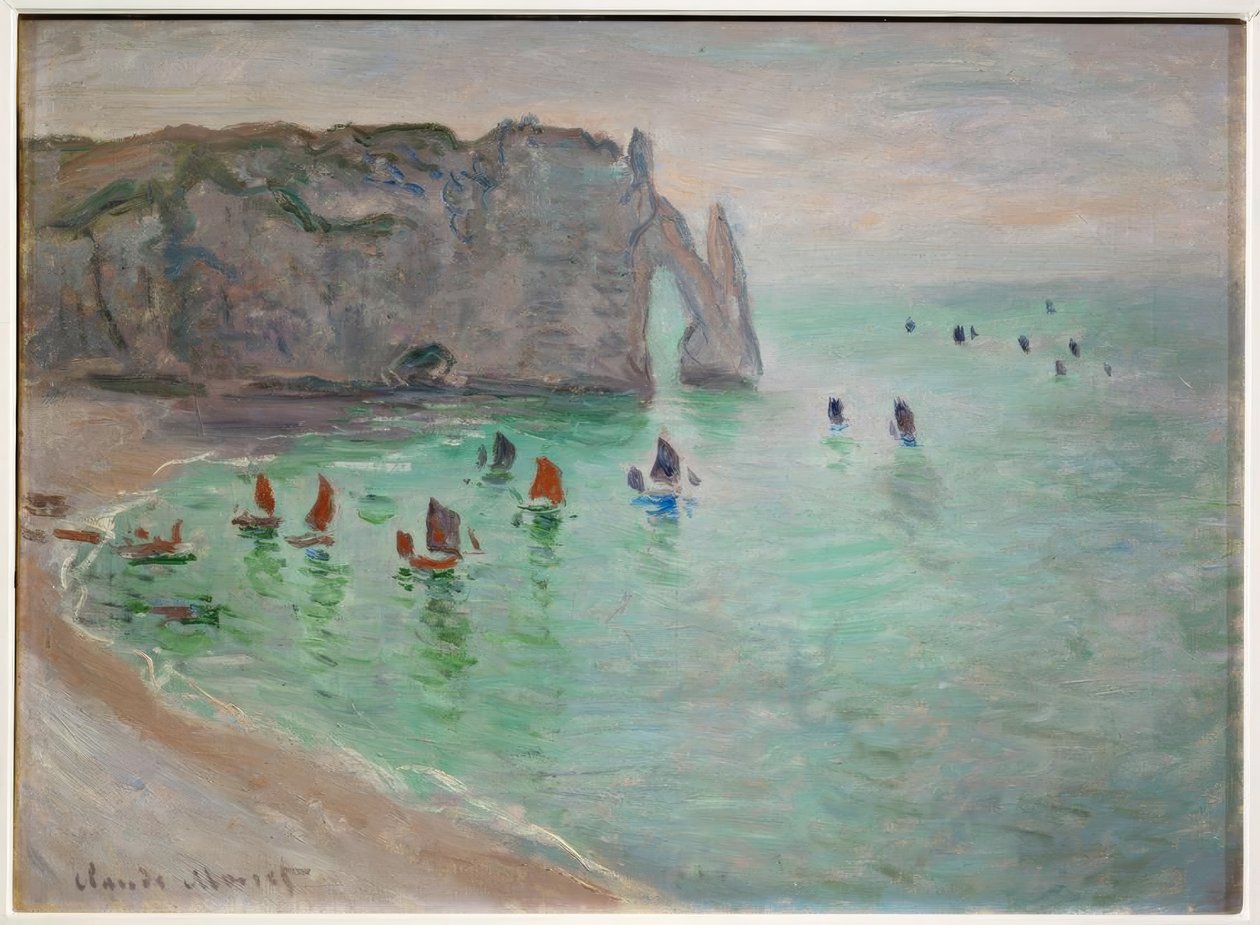 Etretat, Porte d’Aval: fiskebåtar som lämnar hamnen av Claude Monet