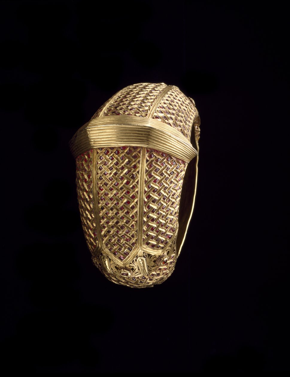 Armband, sent 1800-tidigt 1900-tal (guld och rubiner) av Culture Minangkabau