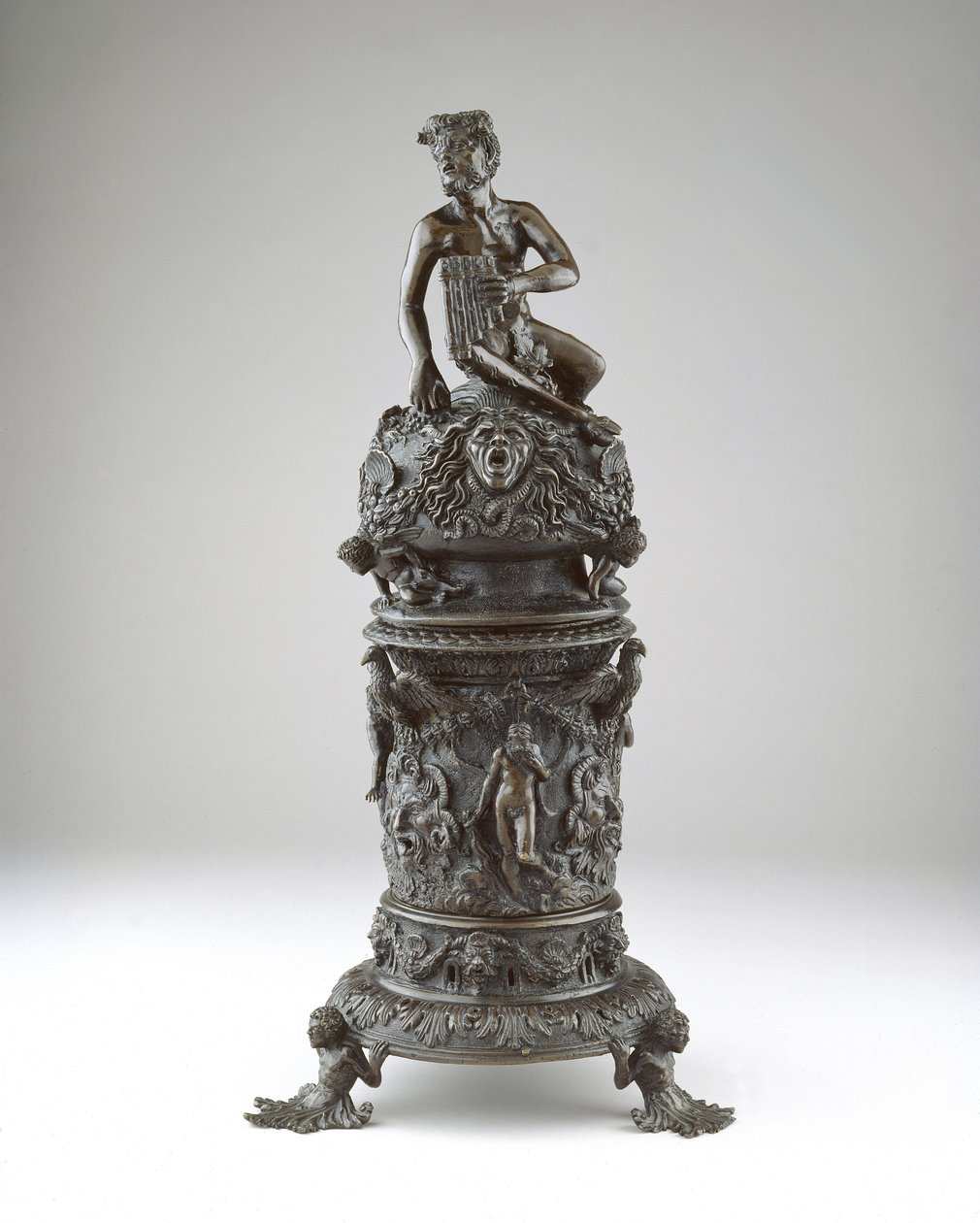 Parfymbrännare, ca 1530-40 (brons) av Desiderio da Firenze