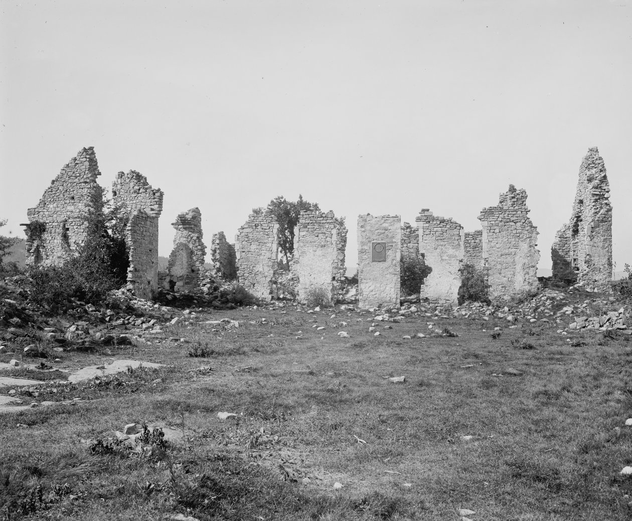 Ruinerna av Fort Ticonderoga, Lake Champlain, New York, ca 1900-10 av Detroit Publishing Co.