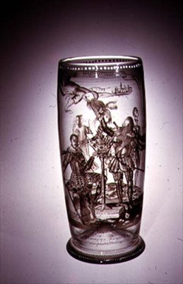 Sepia emaljerad humpen, tidigt 1600-tal (glas) av Dutch School