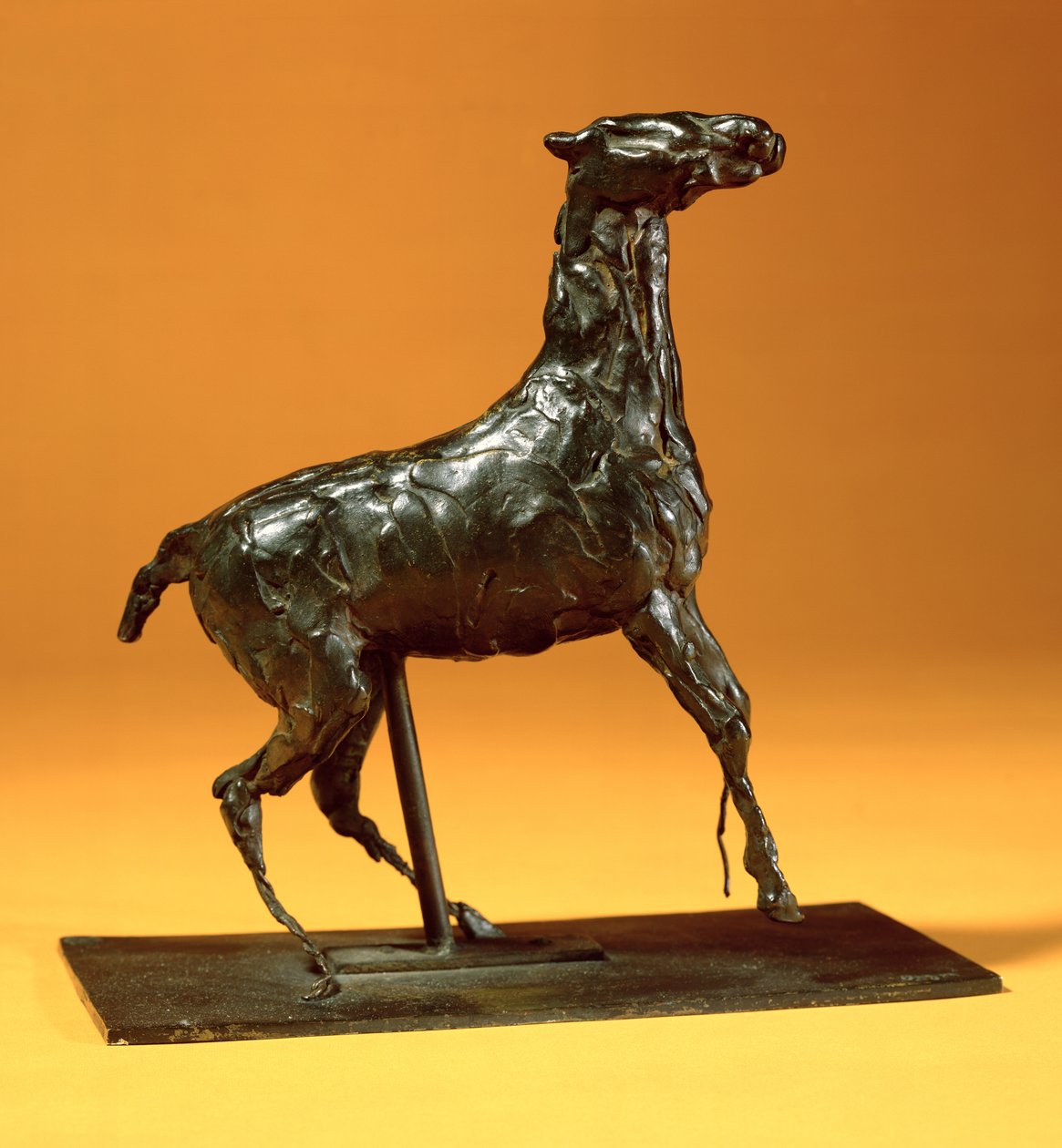 Caracoling Horse (brons) av Edgar Degas