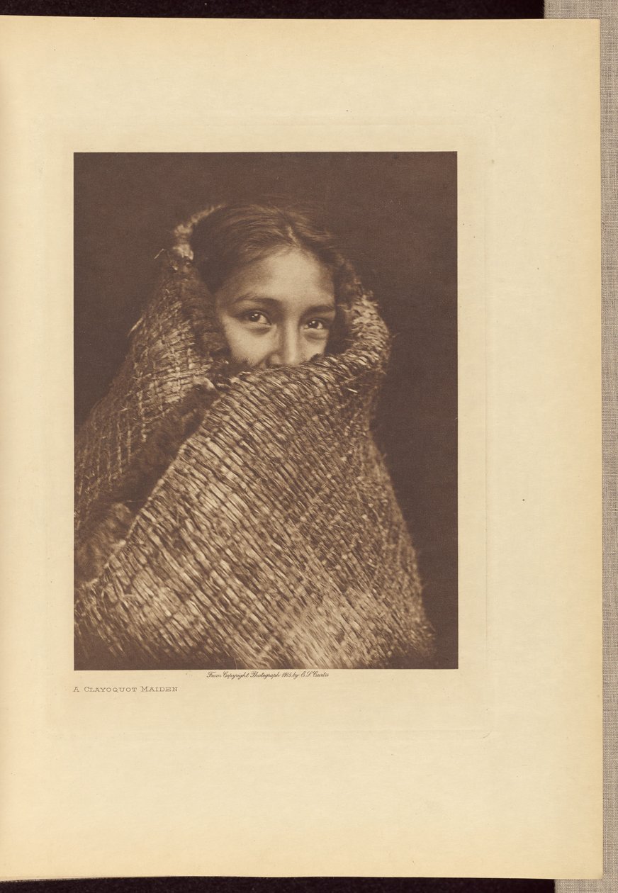 En jungfru från Clayoquot av Edward S. Curtis