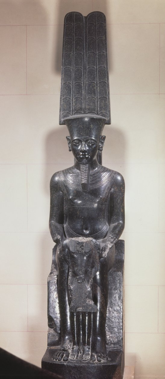 Staty av guden Amun som skyddar Tutankhamun, Nya kungariket, ca 1336-1327 f.Kr. (granit) av Egyptian 18th Dynasty