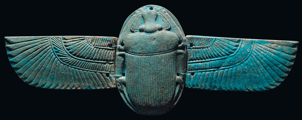 Egyptisk skarabé med vingar i fajans, ca 664-30 f.Kr. av Egyptian