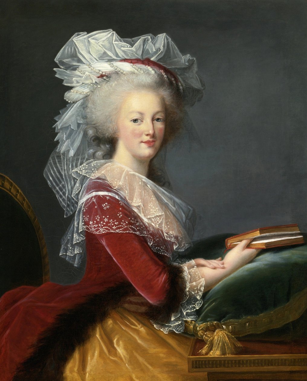 Marie Antoinette med en bok. av Elisabeth Louise Vigee Lebrun