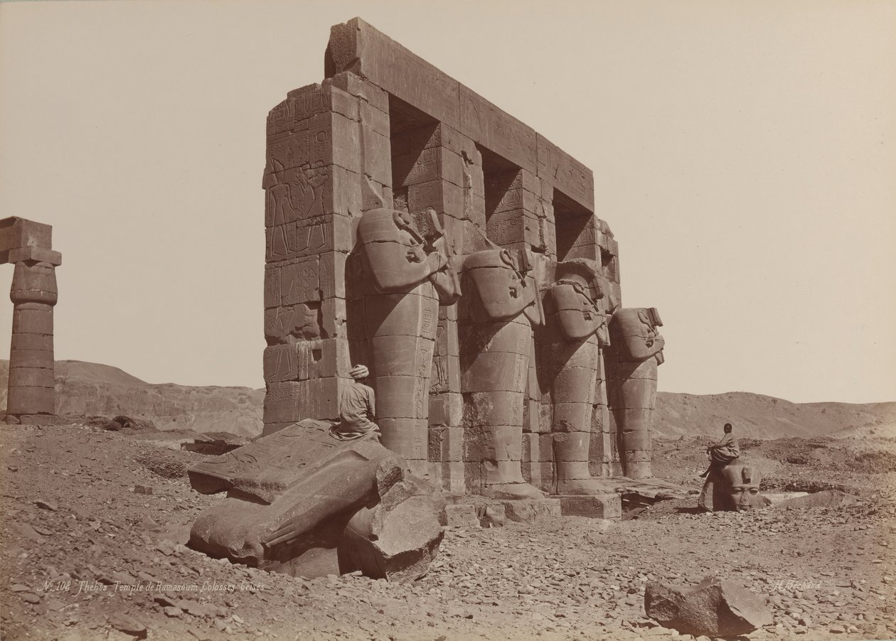 Thebe, Temple of Ramasseum, Shattered Colossi, 1870-talet. av Émile Béchard