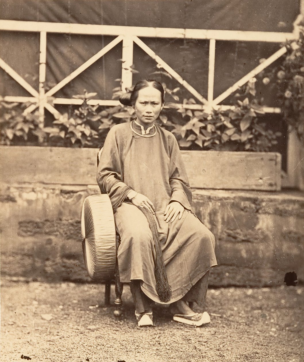 Annamitisk kvinna, Saigon, Cochinchina, 1866. av Emile Gsell
