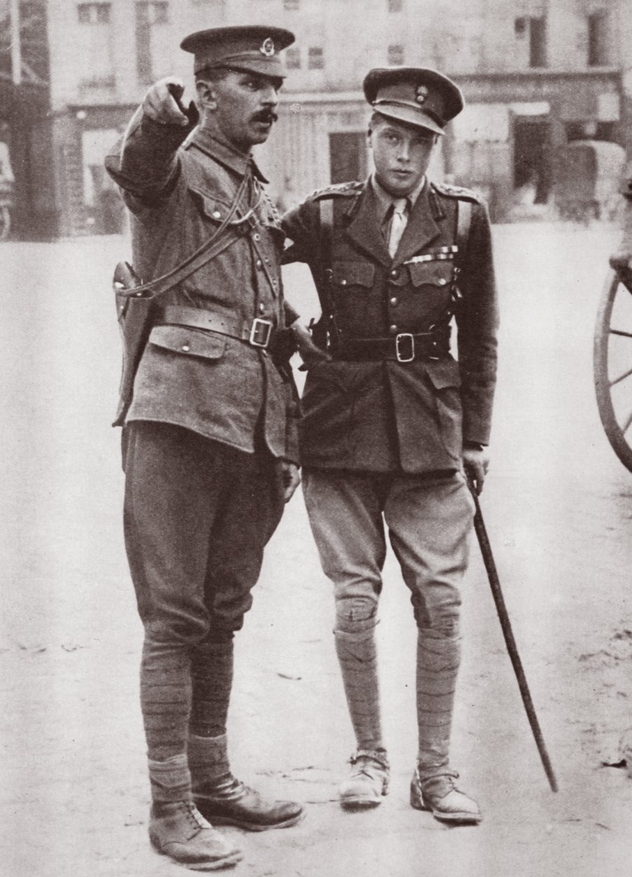Edward, Prince of Wales, anmälde sig omedelbart och bad om att få tjänstgöra vid fronten, 1916 av English Photographer